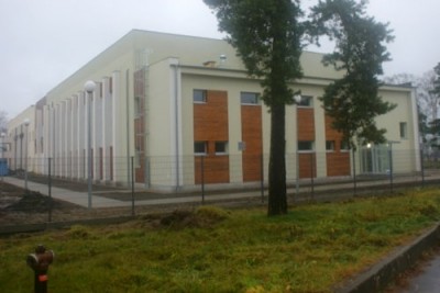 Przebudowa hali sportowej i budynku kościoła w Świętoszowie