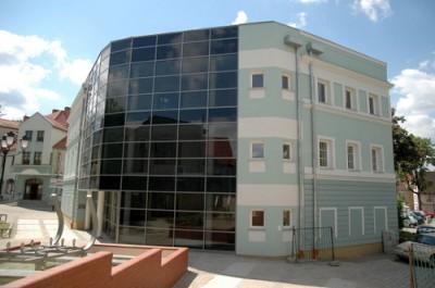 Budynek Centrum Integracji i Tradycji Miasta w Kowarach