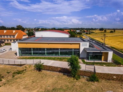 Budowa przyszkolnego basenu wraz z wyposażeniem w Witoszowie Dolnym